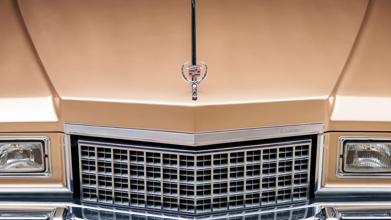 1976 Cadillac Sixty Special - Image 16 of 31