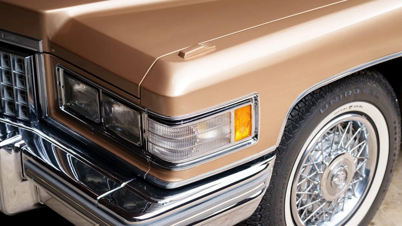 1976 Cadillac Sixty Special - Image 28 of 31