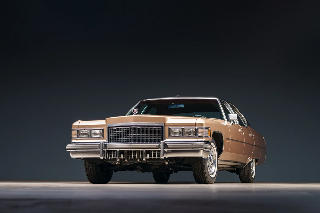 1976 Cadillac Sixty Special - Image 2 of 31