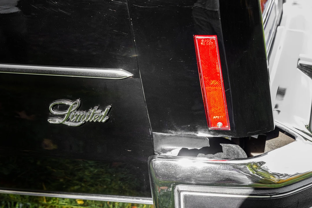 1977 Buick Electra - Image 23 of 31