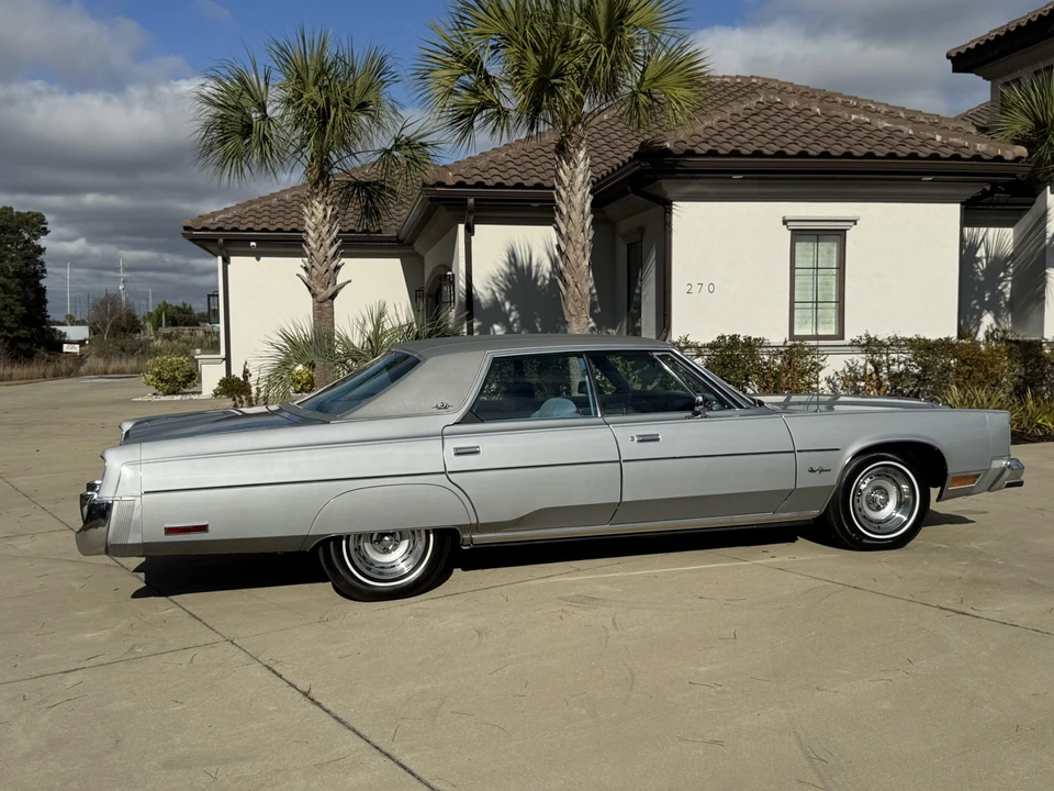 1977 Chrysler New Yorker - Image 22 of 31