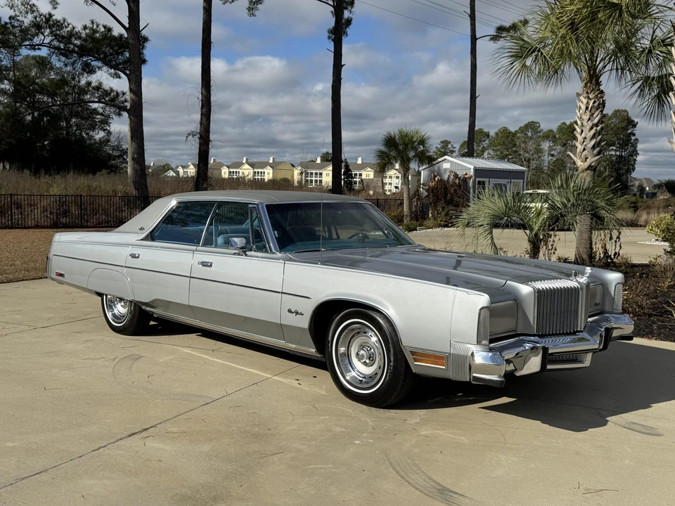 1977 Chrysler New Yorker - Image 18 of 31
