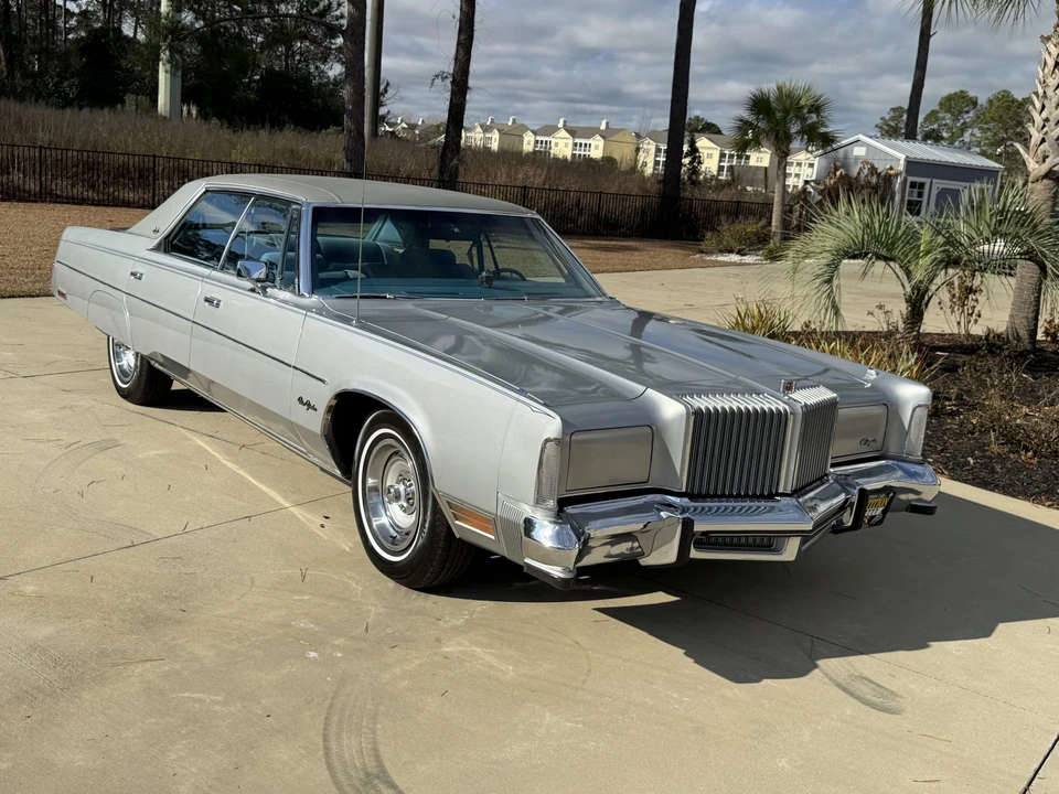 1977 Chrysler New Yorker - Image 17 of 31