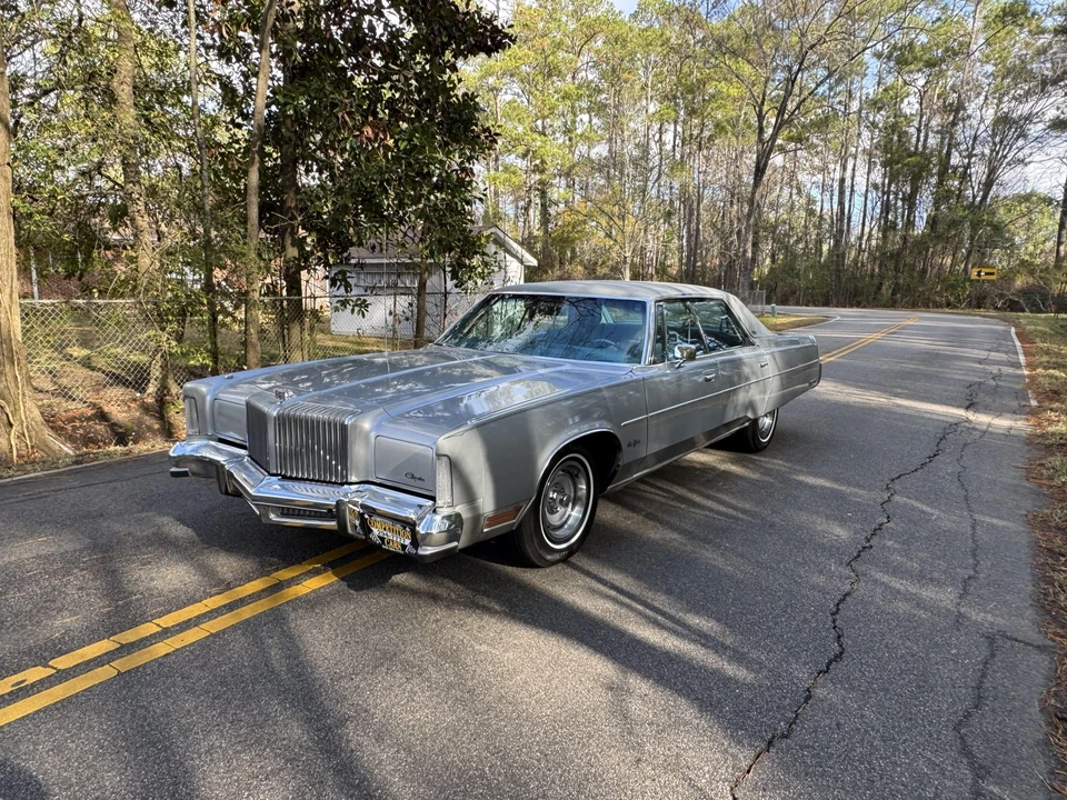 1977 Chrysler New Yorker - Image 13 of 31