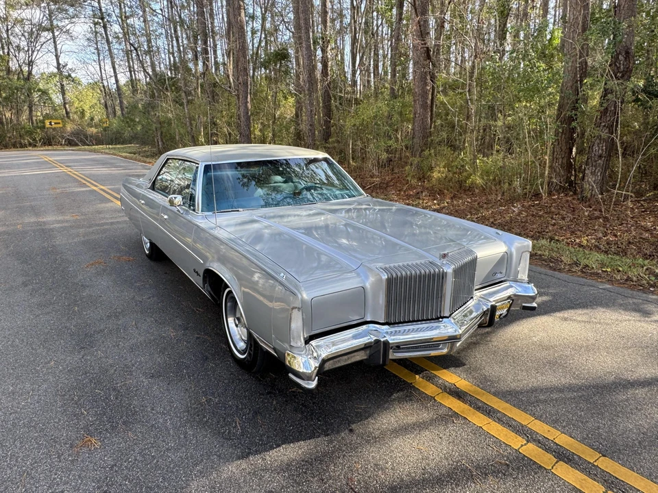 1977 Chrysler New Yorker - Image 3 of 31