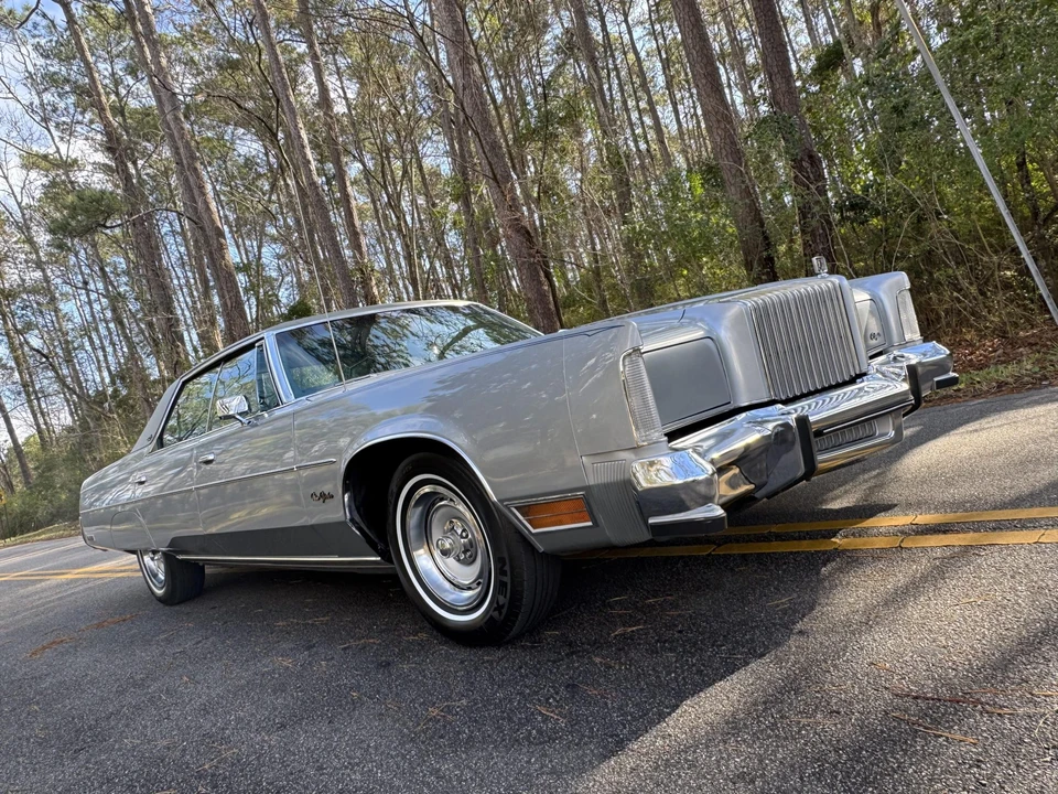 1977 Chrysler New Yorker - Image 4 of 31