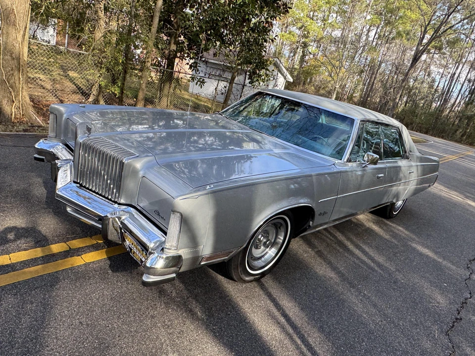 1977 Chrysler New Yorker - Image 15 of 31