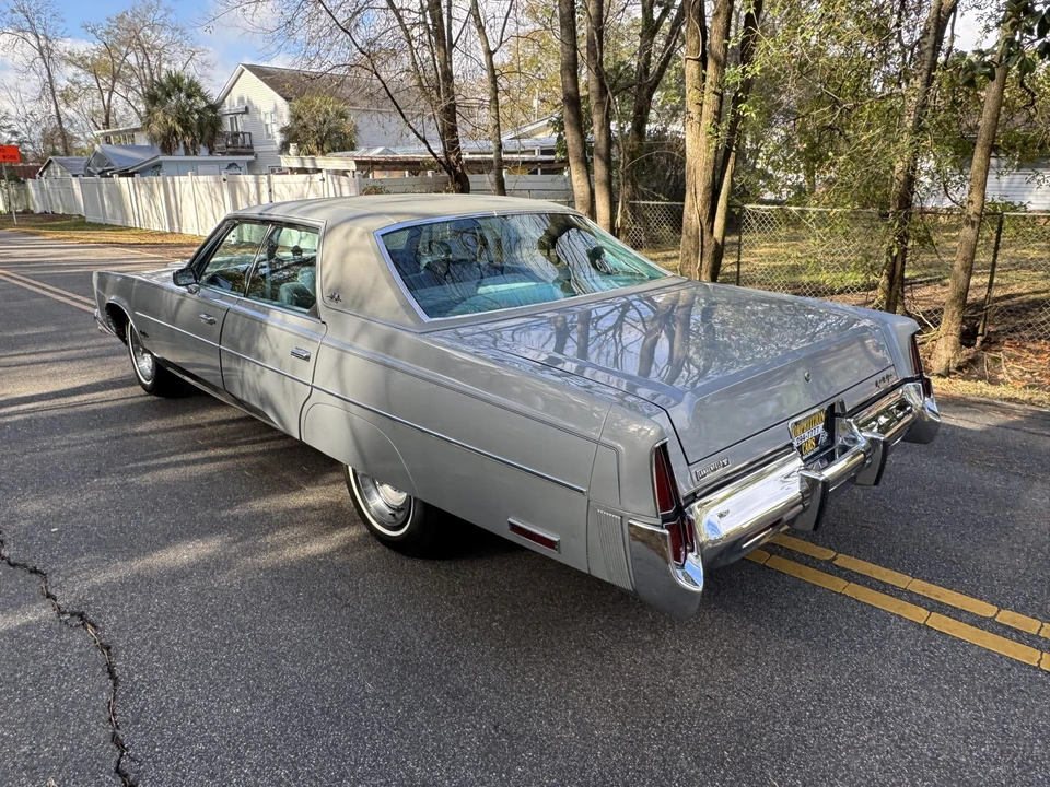 1977 Chrysler New Yorker - Image 10 of 31