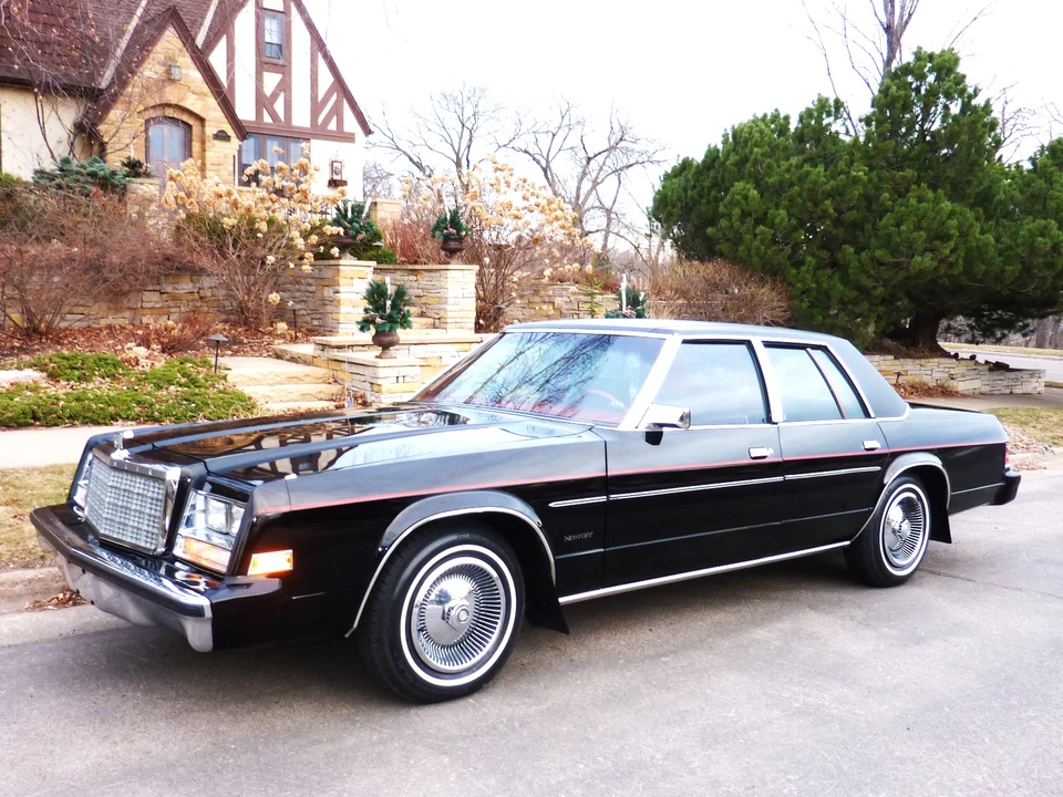1979 Chrysler Newport - Image 3 of 31