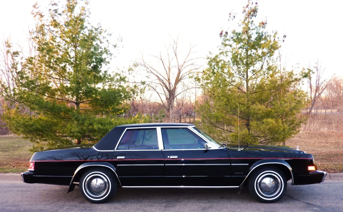 1979 Chrysler Newport - Image 9 of 31