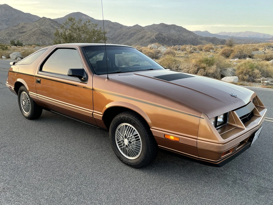 1984 Dodge Daytona - Image 12 of 31