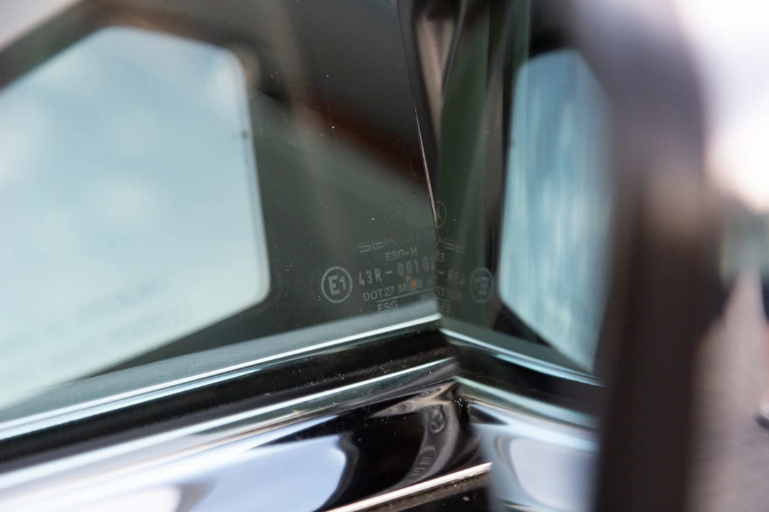 1985 Mercedes-Benz R107 SL-Class - Image 24 of 31