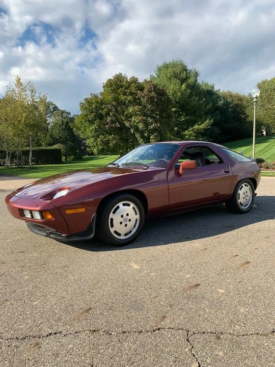1985 Porsche 928 S - Image 2 of 31