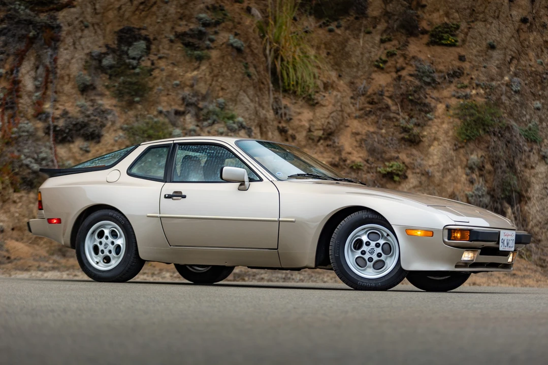 1985 Porsche 944 - Image 30 of 31