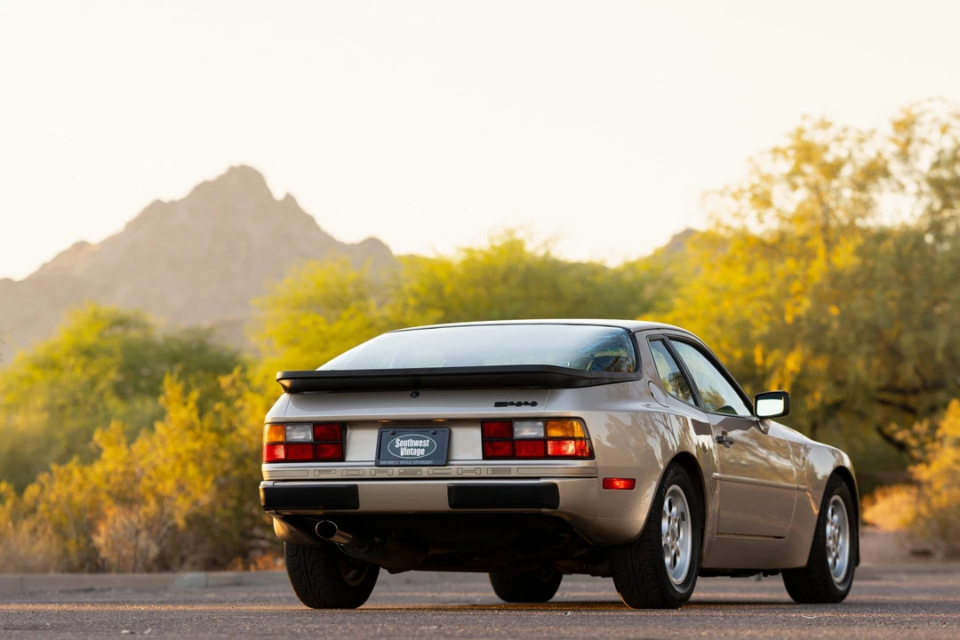 1985 Porsche 944 - Image 21 of 31
