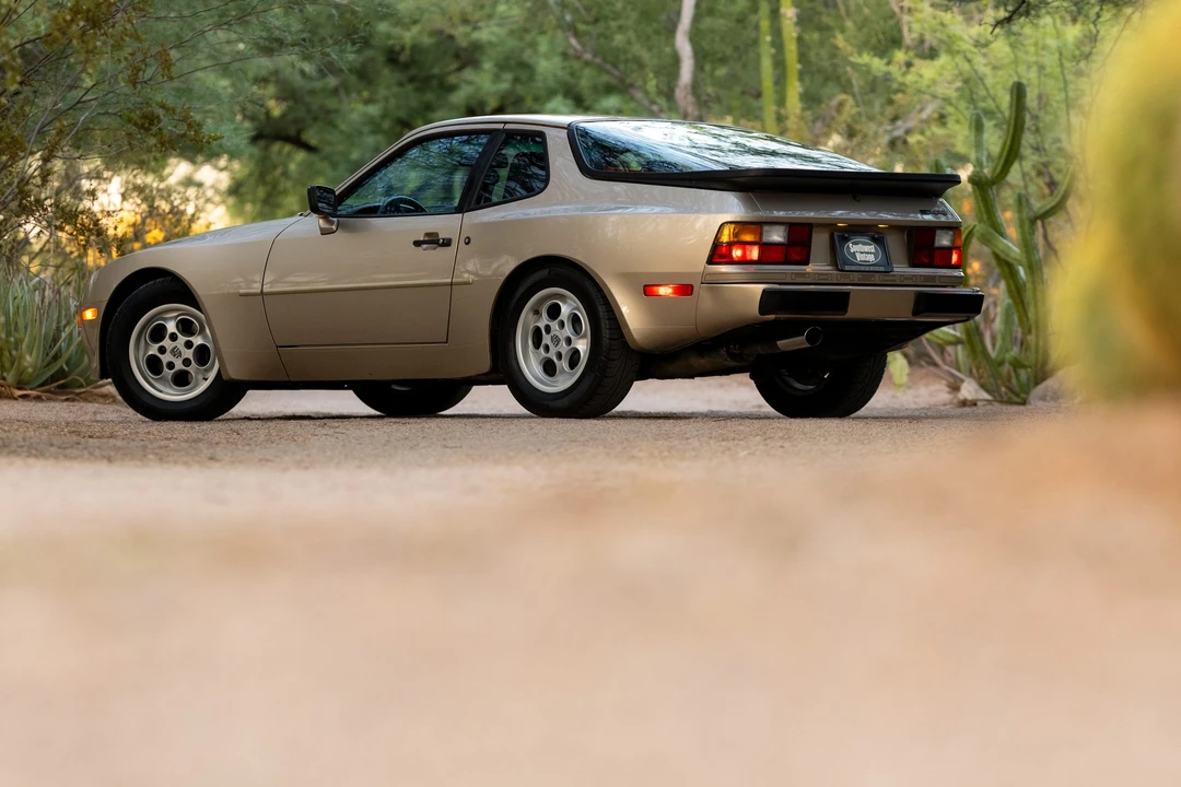 1985 Porsche 944 - Image 7 of 31