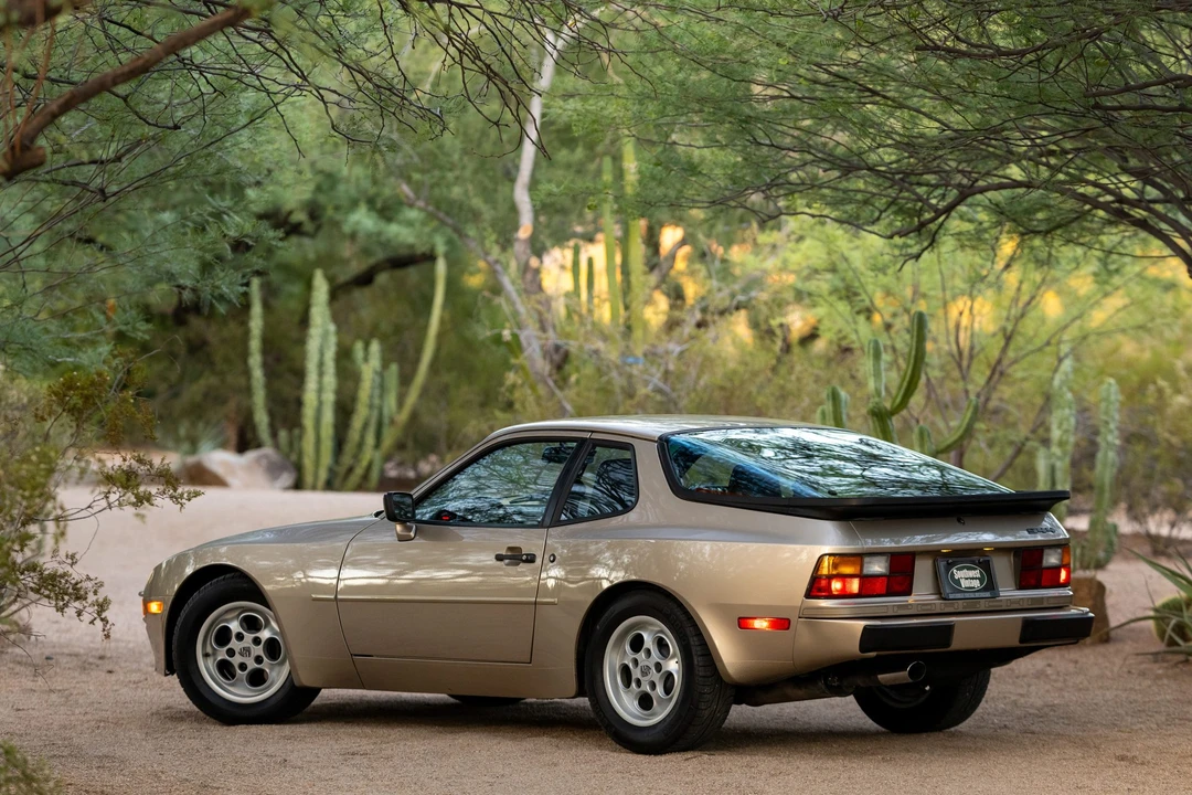 1985 Porsche 944 - Image 6 of 31