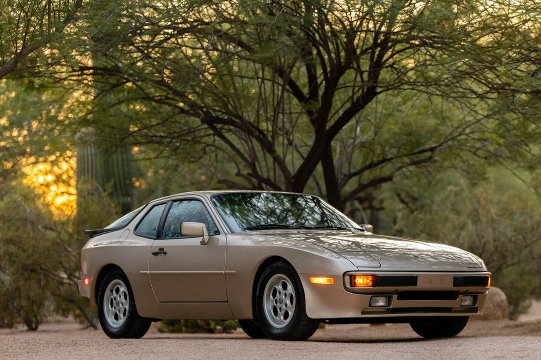 1985 Porsche 944 - Image 11 of 31