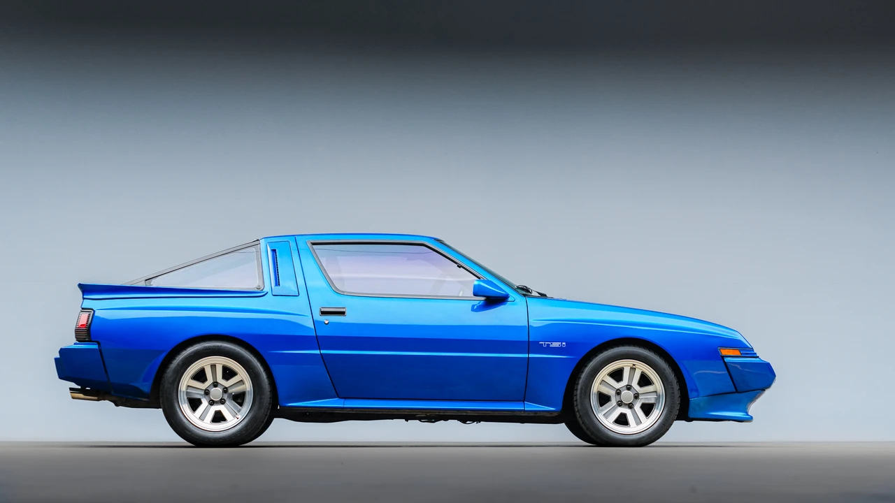1988 Chrysler Conquest - Image 23 of 31