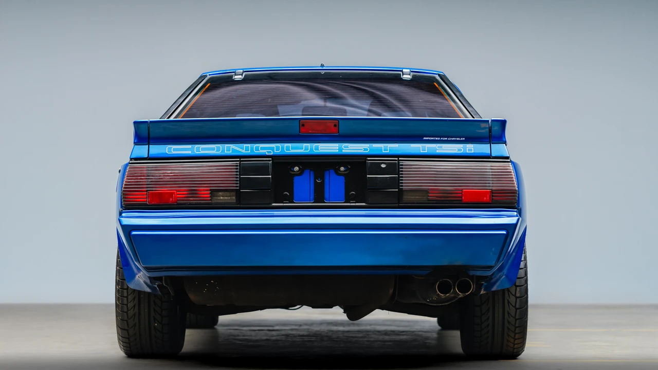 1988 Chrysler Conquest - Image 19 of 31