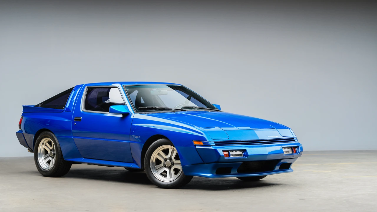 1988 Chrysler Conquest - Image 24 of 31