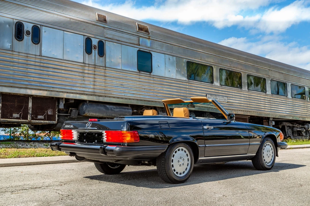 1988 Mercedes-Benz R107 SL-Class - Image 12 of 31