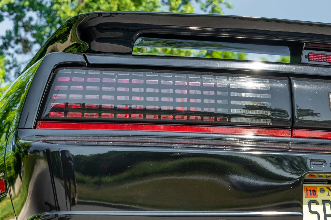 1988 Pontiac Firebird Trans Am 3rd Gen - Image 27 of 31
