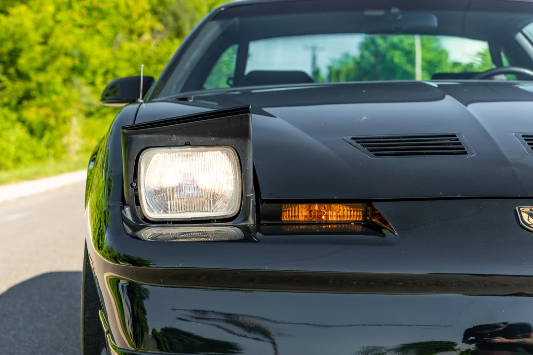 1988 Pontiac Firebird Trans Am 3rd Gen - Image 25 of 31