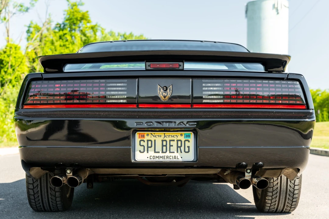 1988 Pontiac Firebird Trans Am 3rd Gen - Image 11 of 31