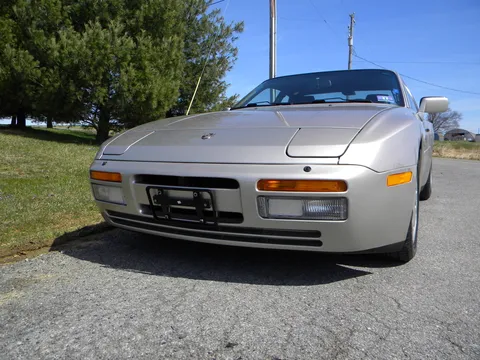 1988 Porsche 944 Turbo - Image 4 of 31