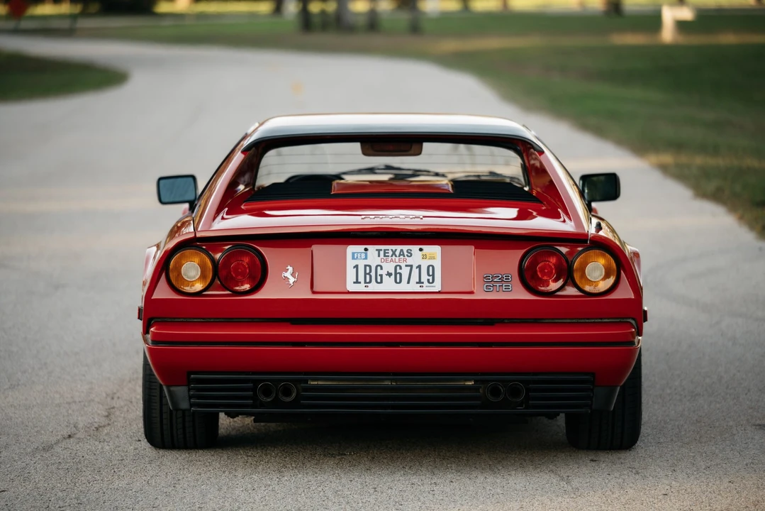 1989 Ferrari 328 GTB - Image 23 of 31
