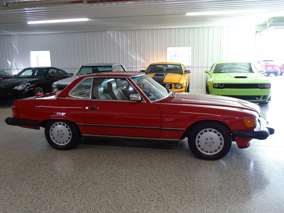 1989 Mercedes-Benz R107 SL-Class - Image 13 of 31