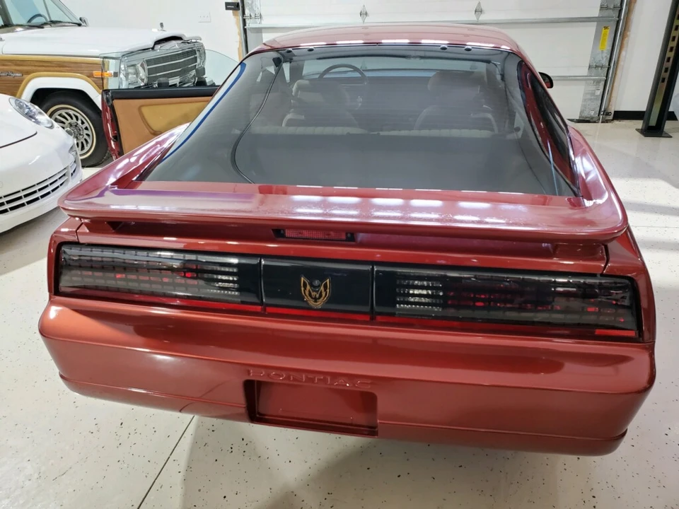 1989 Pontiac Firebird Trans Am 3rd Gen - Image 12 of 31