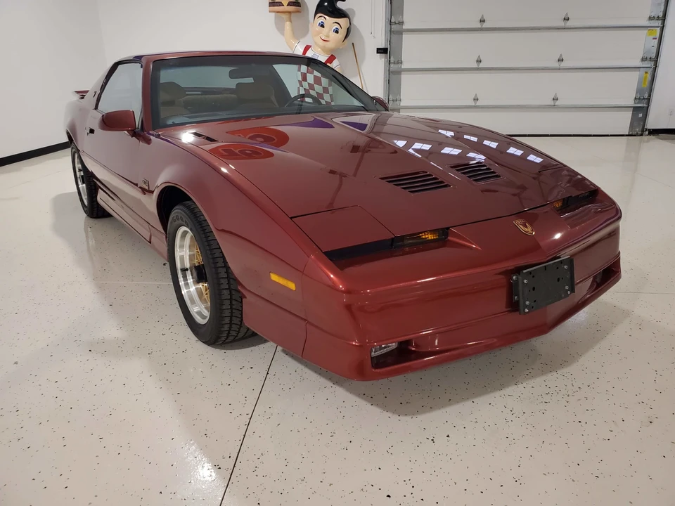 1989 Pontiac Firebird Trans Am 3rd Gen - Image 4 of 31