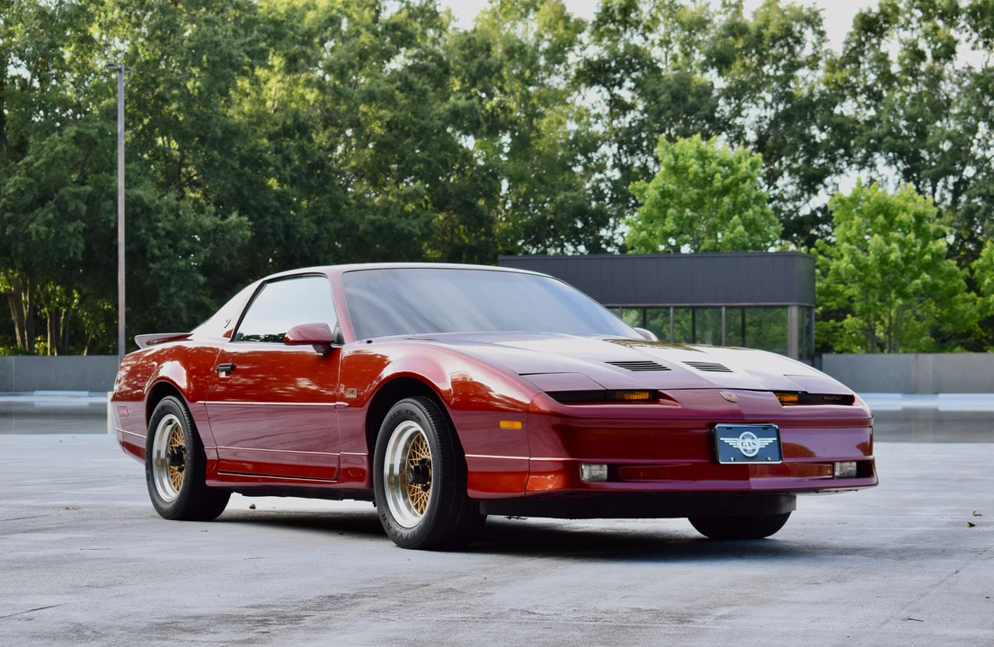 1989 Pontiac Firebird Trans Am 3rd Gen - Image 11 of 31