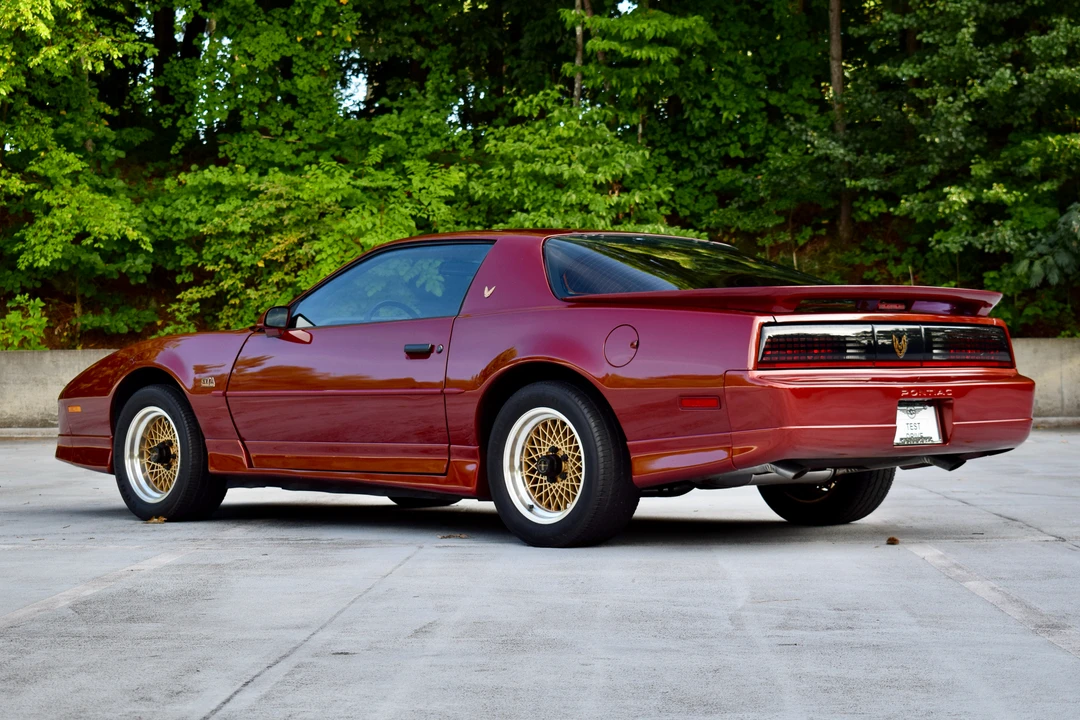 1989 Pontiac Firebird Trans Am 3rd Gen - Image 22 of 31