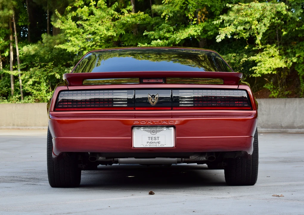 1989 Pontiac Firebird Trans Am 3rd Gen - Image 20 of 31