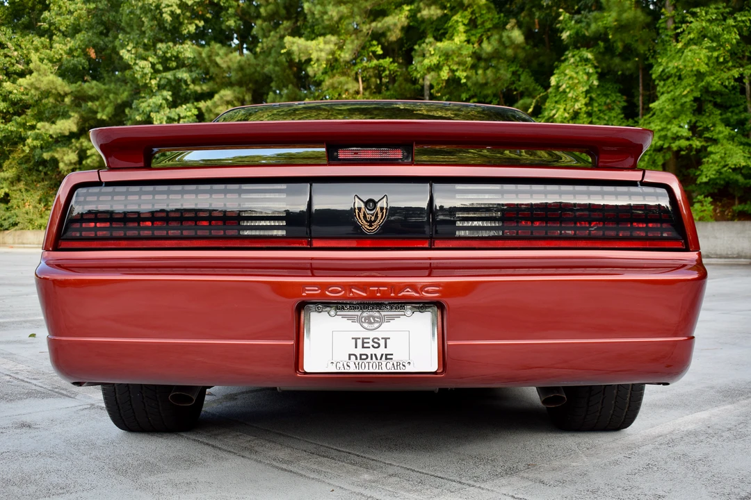 1989 Pontiac Firebird Trans Am 3rd Gen - Image 19 of 31