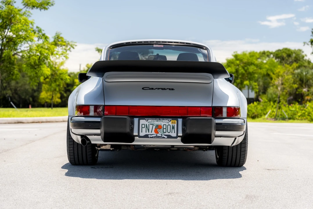 1989 Porsche 911 Carrera 3.2 - Image 16 of 31