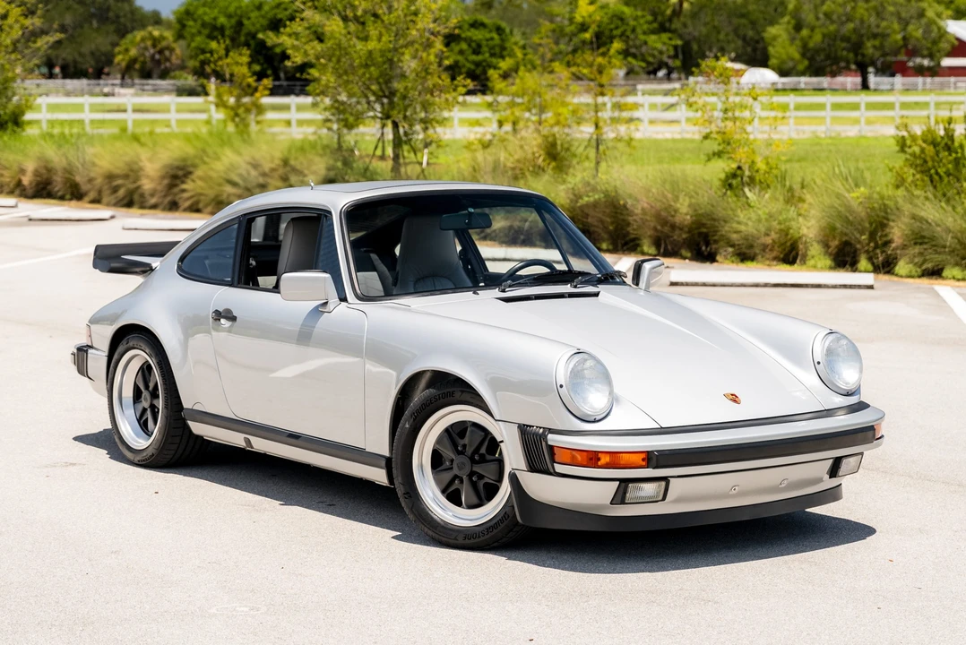 1989 Porsche 911 Carrera 3.2 - Image 8 of 31