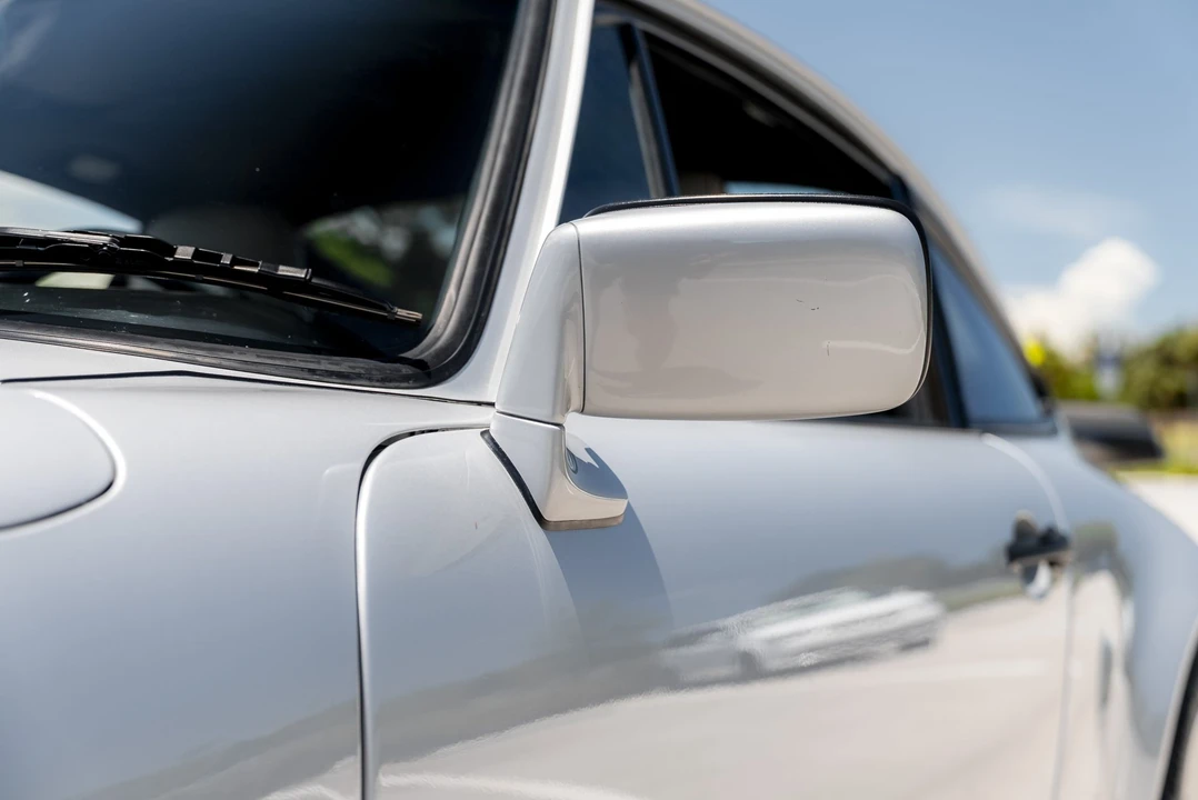 1989 Porsche 911 Carrera 3.2 - Image 26 of 31