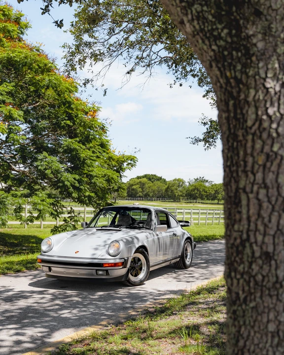 1989 Porsche 911 Carrera 3.2 - Image 2 of 31