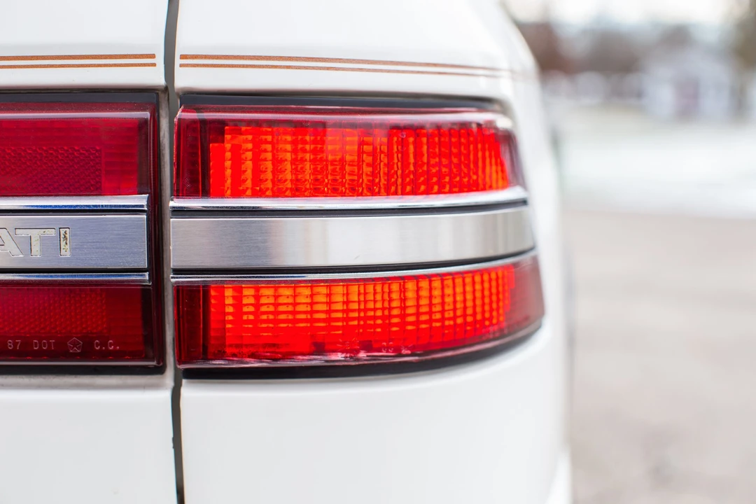 1990 Chrysler TC by Maserati - Image 21 of 31