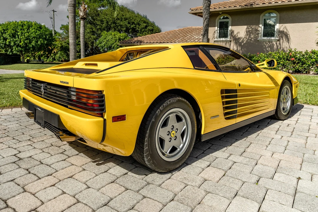 1990 Ferrari Testarossa - Image 26 of 31