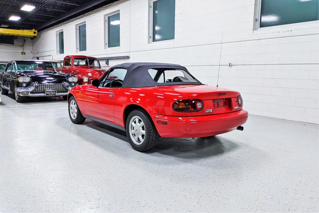 1990 Mazda NA MX-5 Miata - Image 21 of 31
