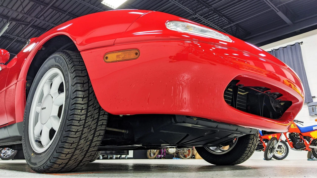 1990 Mazda NA MX-5 Miata - Image 28 of 31