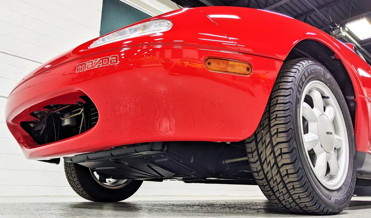 1990 Mazda NA MX-5 Miata - Image 29 of 31