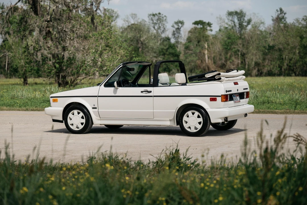 1990 Volkswagen Golf Cabriolet/Rabbit Convertible Mk1 - Image 11 of 31