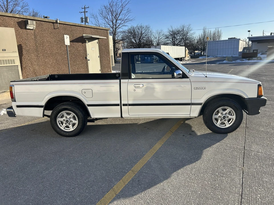 1991 Mazda B Series 4th Gen - Image 4 of 31