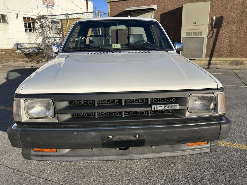 1991 Mazda B Series 4th Gen - Image 2 of 31